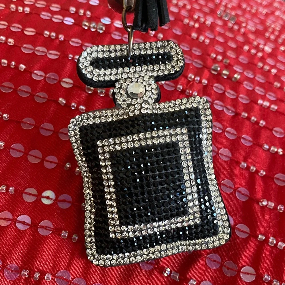 Vintage Sparkling Crystal Black White Key Chain_12